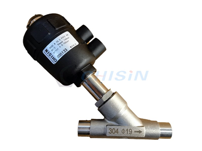 Welded angle seat valve